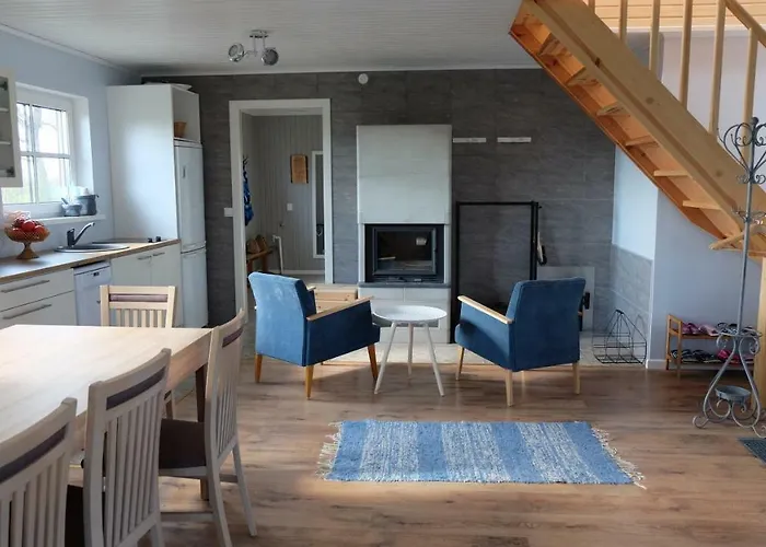 Puhkemaja Semesterbostad Tahula